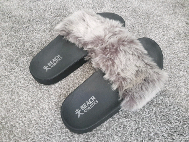 beach athletics flip flops size 5